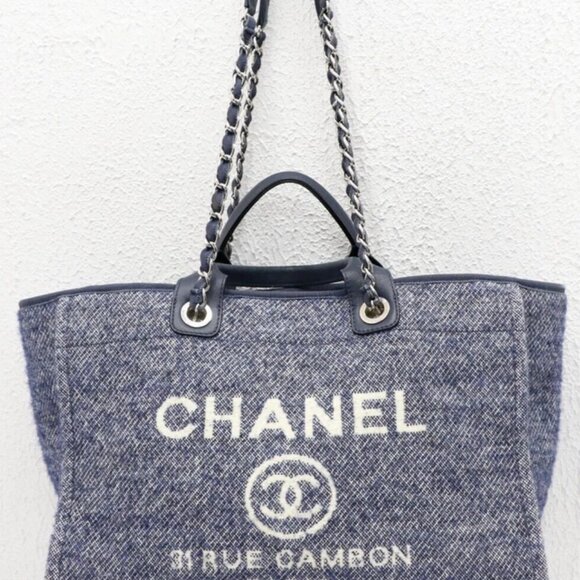 Chanel Medium Deauville Shopping Tote Bag - Picture 11 of 16